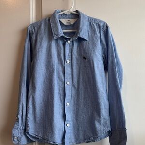 H&M Light Blue Casual Button-Down Shirt